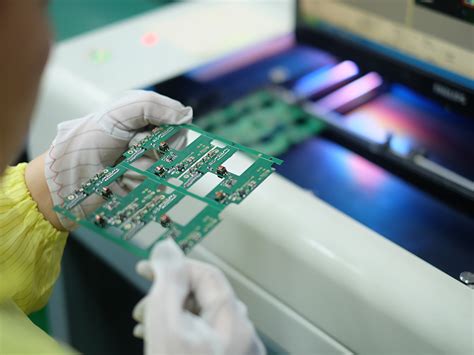 Unlocking Innovation: Your Guide to Choosing the Right Custom PCB Manufacturer