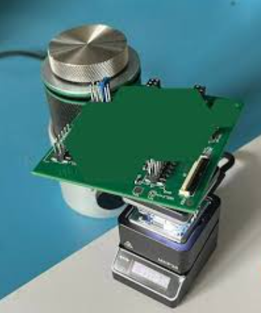 Small scale pcb manufacturing equipment