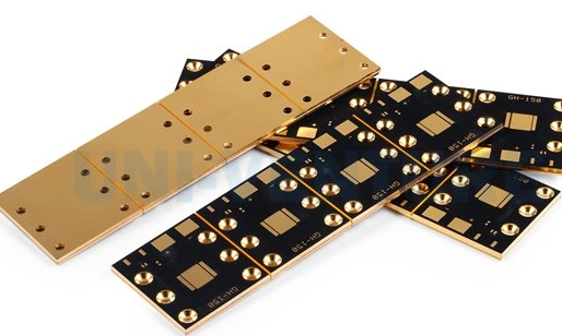 Metal core pcb construction