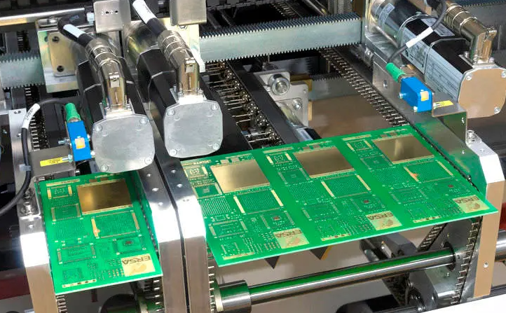 Smt machine for pcb assembly