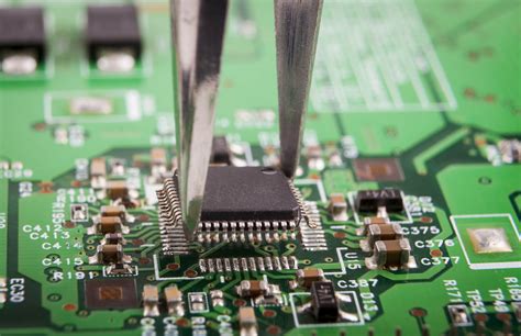 Mastering the Art of Assembling PCB Components Efficiently