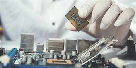 Streamlining Contract Manufacturing for Electronic Assembly Success