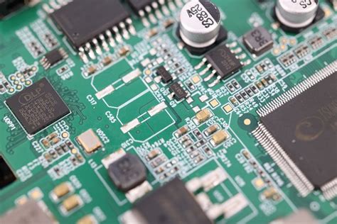 How to use double sided prototype pcb