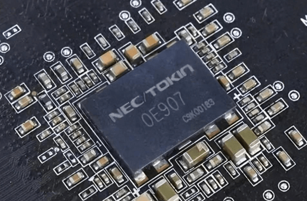 Why can’t the crystal oscillator be placed on the edge of the PCB