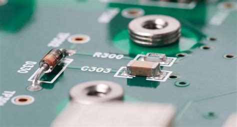 PCB market is nearly 100 billion US dollars, and there is a broad space for domestic investment in packaging substrates and high-end HDI fields