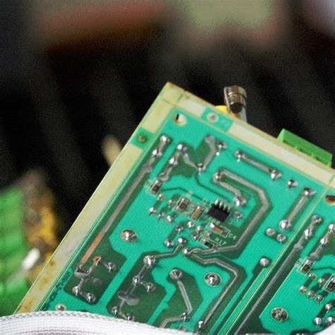 High-speed FPGA-based PCB design technology