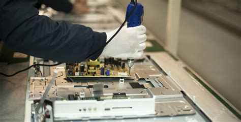 Automation and Precision in Electronic Component Assembly