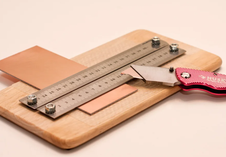 The Comprehensive Guide to Circuit Board Cutters: Types, Uses, and Best Practices