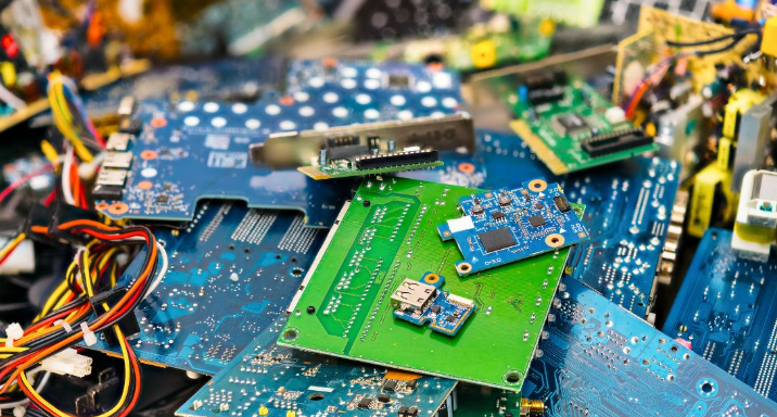Proper Disposal and Recycling of Expired PCB Circuit Boards