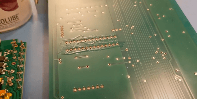 What are Common PCB Manufacturing Defects?