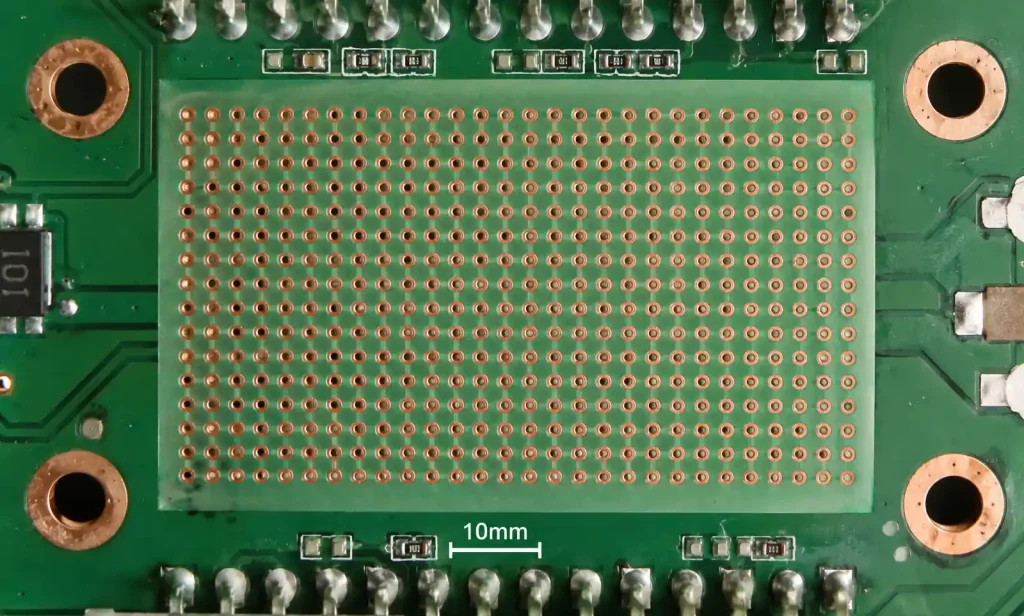 Thermal via array pattern under IGBT power semiconductor on inverter PCB
