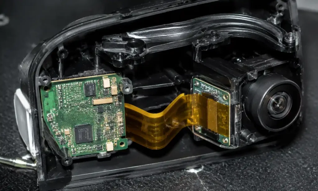Rigid-flex PCB application in automotive camera system