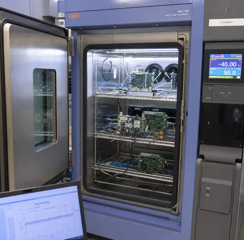 PCB reliability testing in environmental test chamber