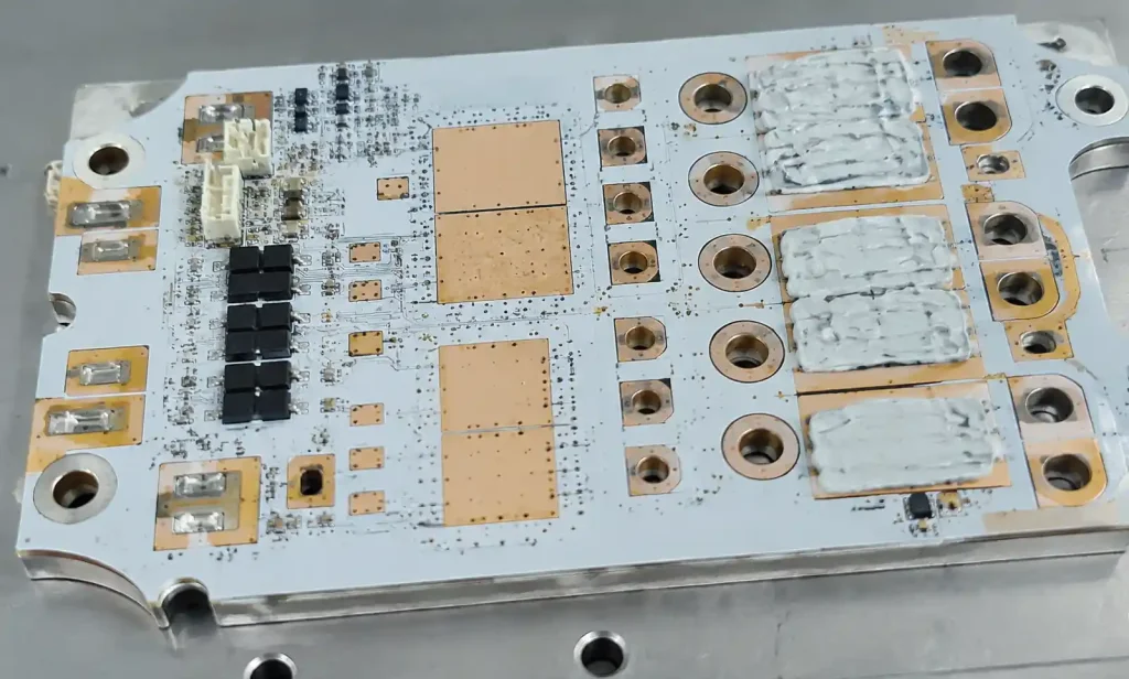 Metal core PCB with thermal management for EV charging power stage