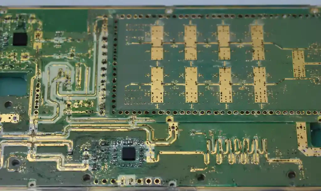 77GHz automotive radar PCB with RF transmission lines and antenna array