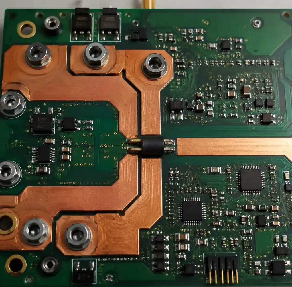 PCB showing star grounding topology with power and analog ground separation
